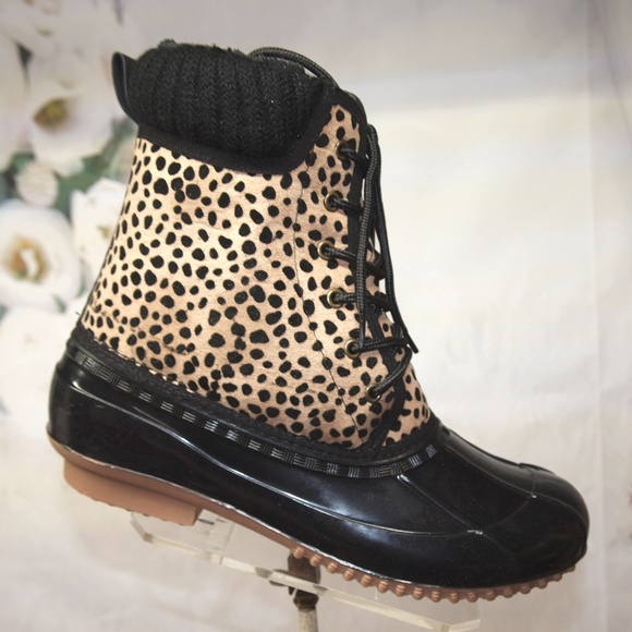 Evi Cold Weather Duck Boots Cheetah Print NIB Warm - Picture 2 of 8